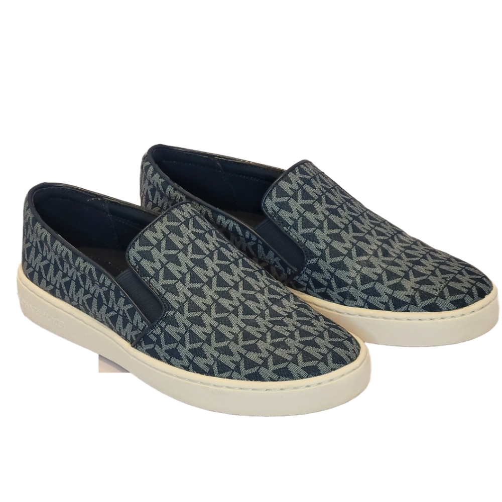 Michael Kors Women's Sneaker, Size 8M, Style FT21G, Navy Logo, Excellent